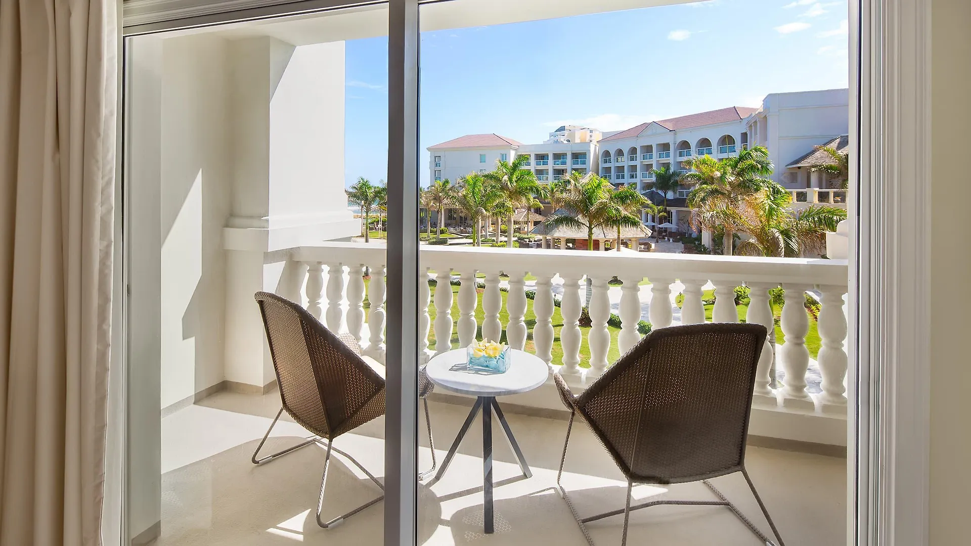 ***** فندق Hyatt Ziva Rose Hall مونتيغو باي جامايكا
