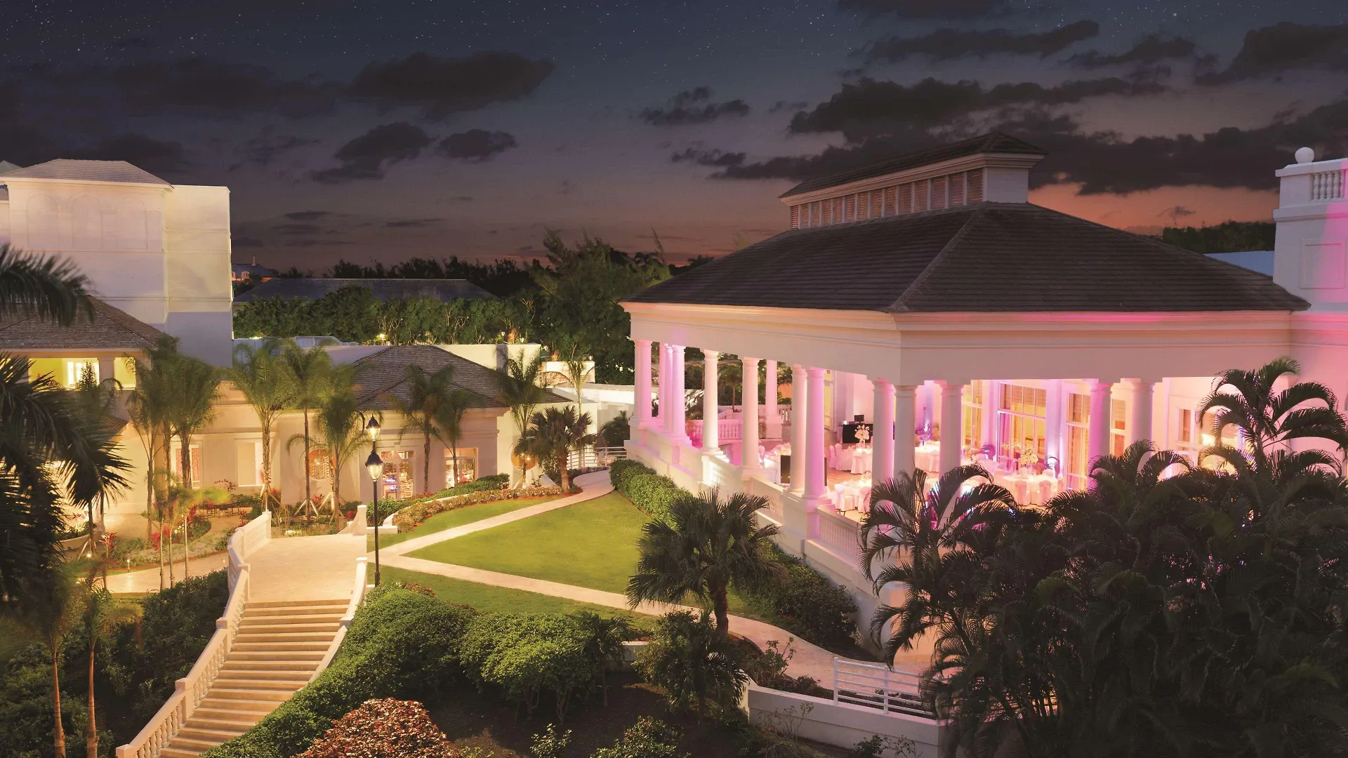 Hyatt Ziva Rose Hall مونتيغو باي 5*,